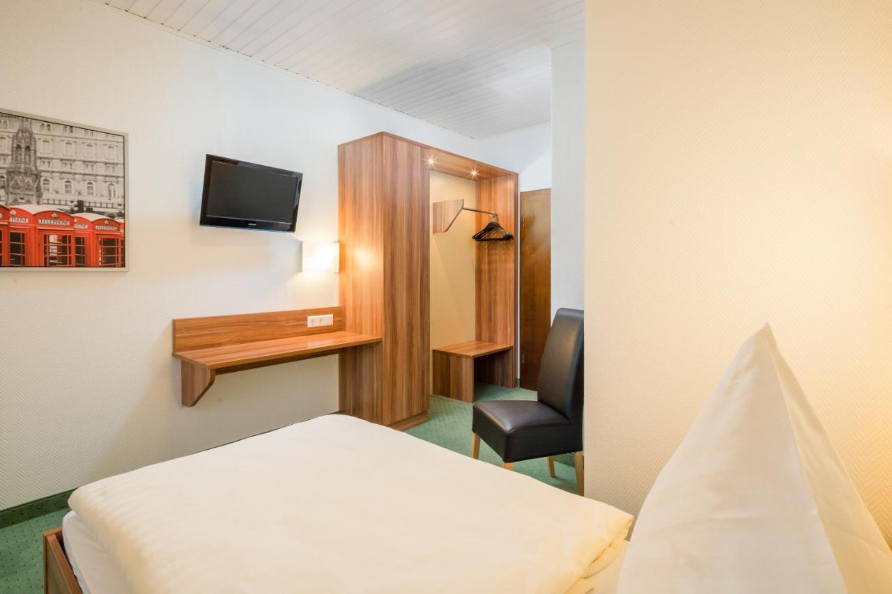 Hotel Zur Post Hemmingen  Esterno foto