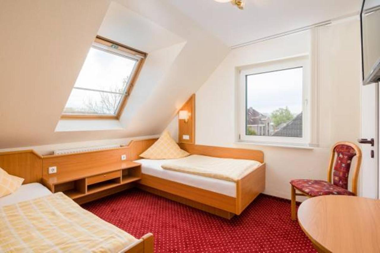Hotel Zur Post Hemmingen  Esterno foto